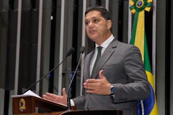 Senador Ricardo Ferraço (PSDB-ES).