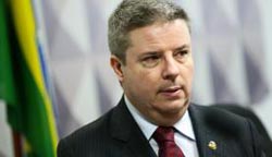 Relator da PEC, Antônio Anastasia (PSDB-MG).