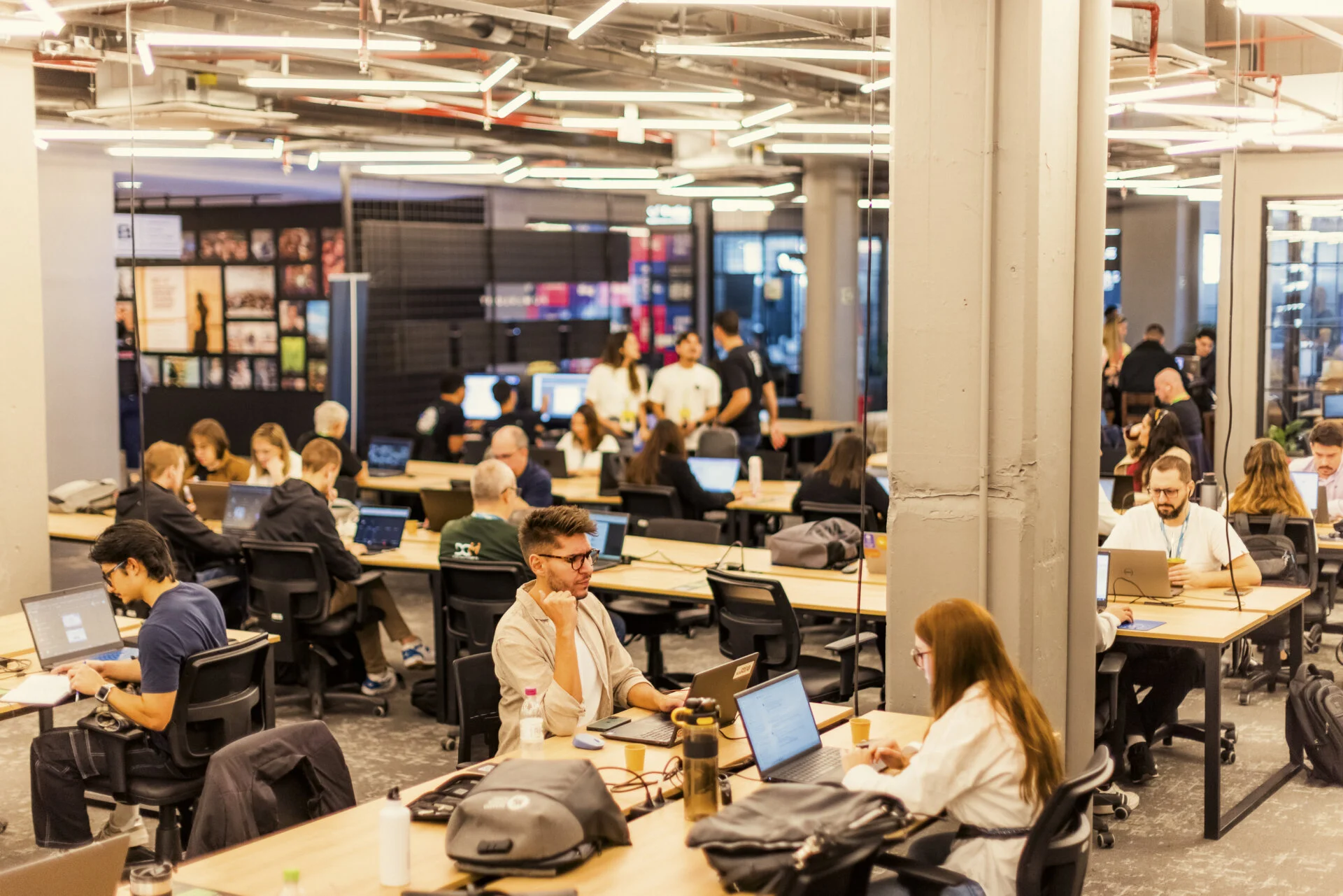 Jornal Empresas & Negócios