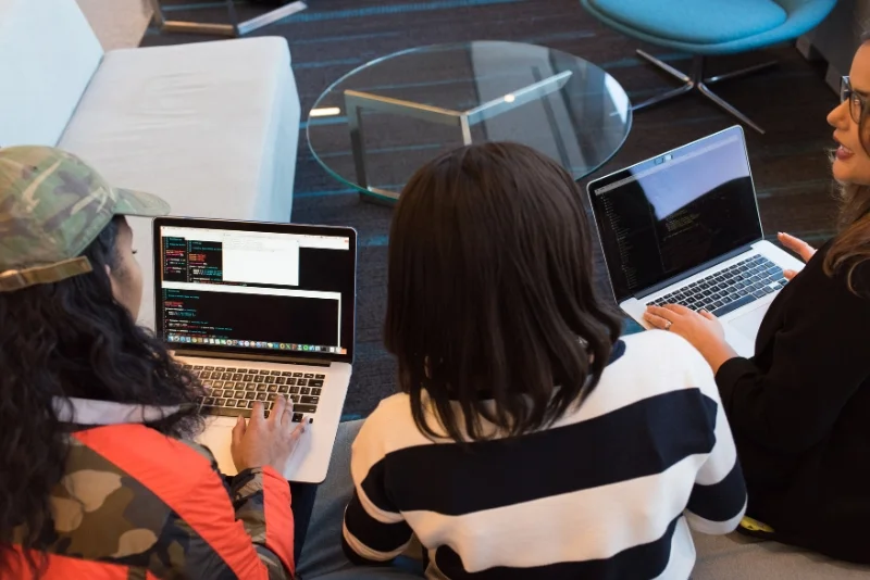 Jornal Empresas & Negócios