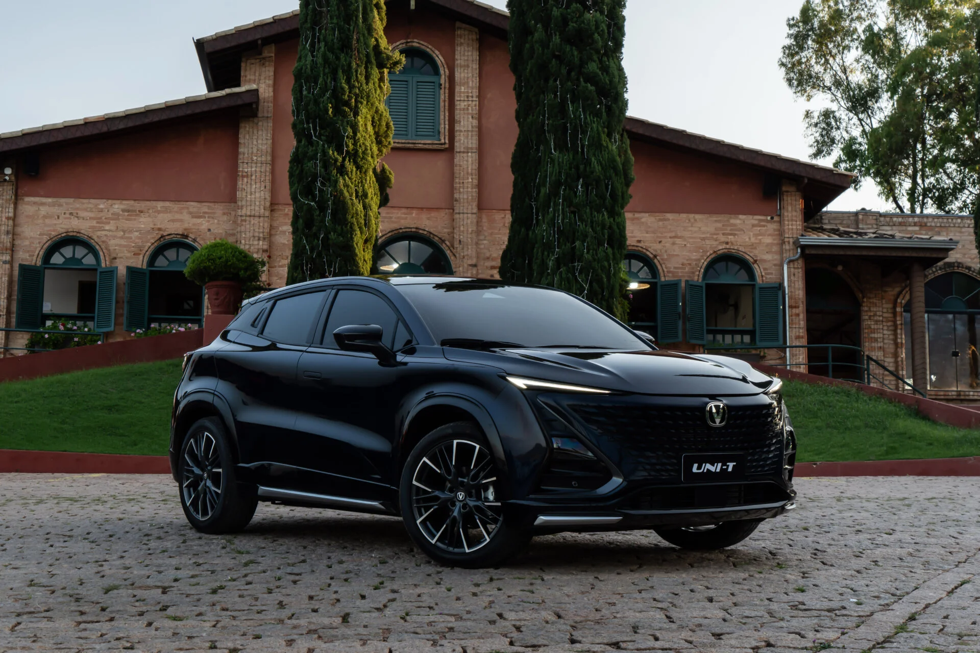 Jornal Empresas & Negócios