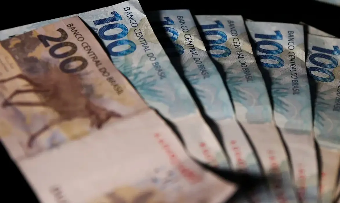 Entidades consideram insuficiente a redução da Selic