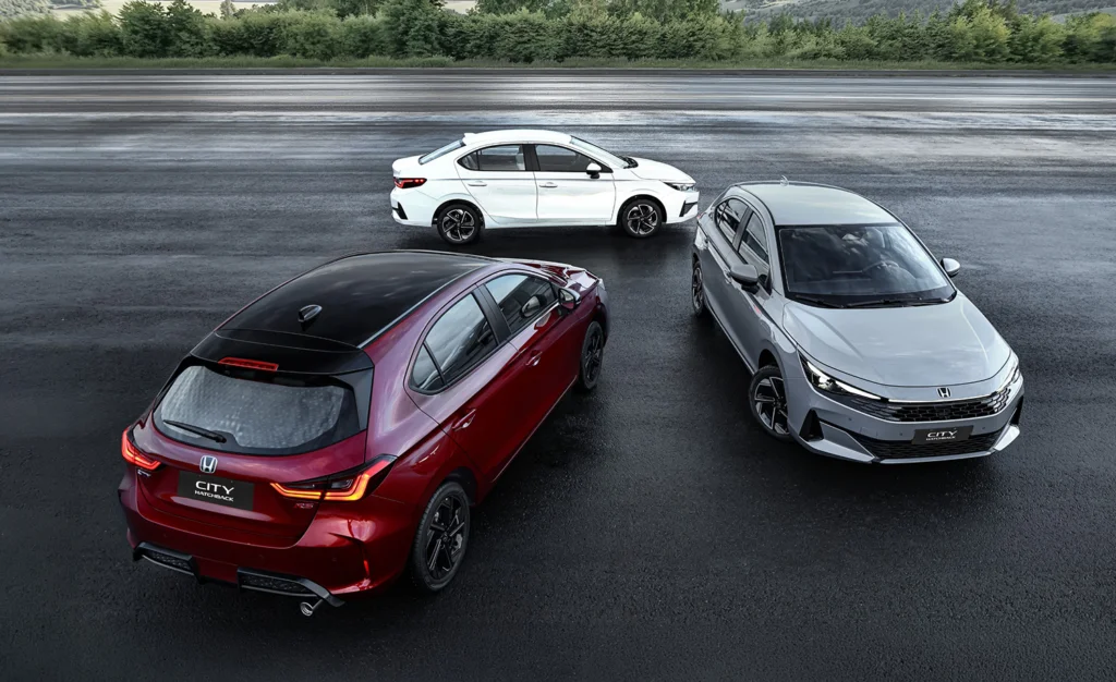 A imagem atual não possui texto alternativo. O nome do arquivo é: Novos-Honda-City-Hatch-e-Sedan-Touring-e-Hatch-RS-2.jpg.webp